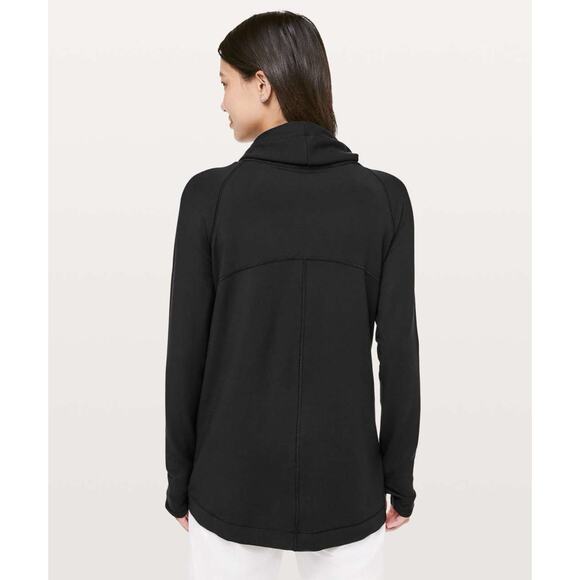 Lululemon Coast Easy Wrap Black Asymmetric Zip Cocoon Jacket - Picture 2 of 6